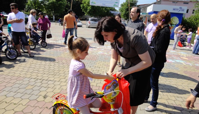 1 Iunie cu distracție și concursuri la Medgidia - medgidia-1338554968.jpg