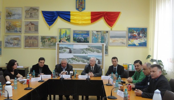 Program de dezvoltare a turismului de-a lungul Canalului, prezentat la Medgidia - medgidia-1354719353.jpg