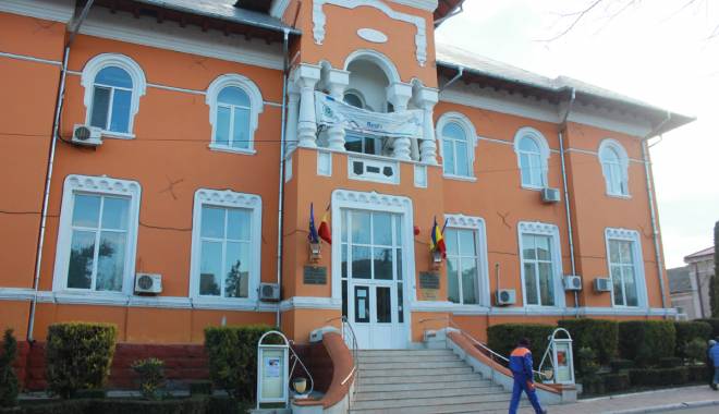 Trafic de influență în Primăria Medgidia. Cine era 