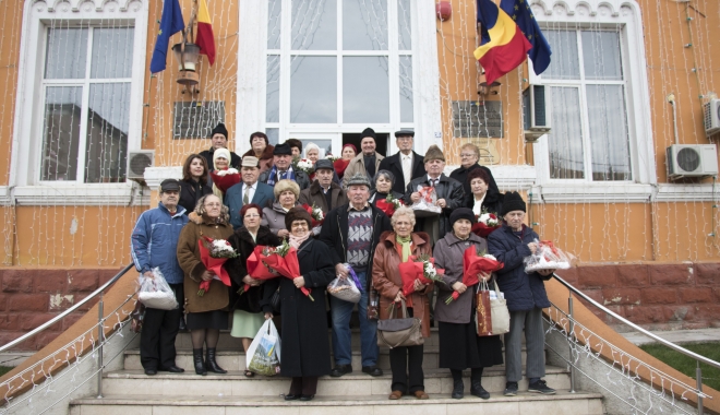 Cuplurile care au împlinit 50 de ani de viață împreună, sărbătorite la Medgidia - medgidia-1481286851.jpg