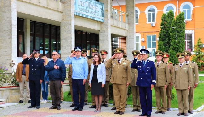 Triplu eveniment, sărbătorit la Medgidia - medgidia-1494325203.jpg