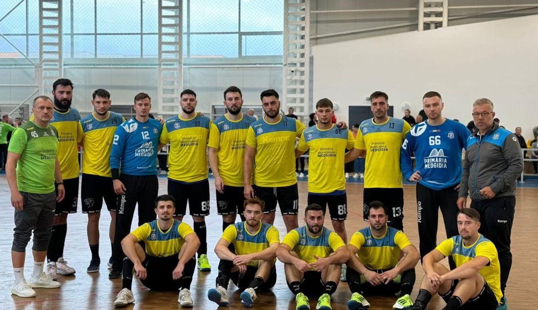 CS Medgidia, înfrângere dureroasă în Divizia A la handbal masculin - medgidia-handbal-1728305127.jpg