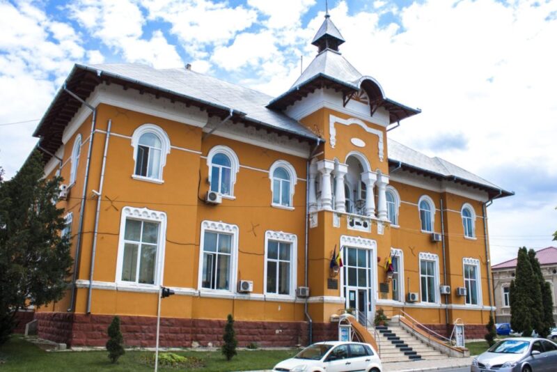 Primăria municipiului Medgidia demarează campania de acordare a ajutoarelor pentru încălzire - medgidia-incalzire-1729086234.jpg