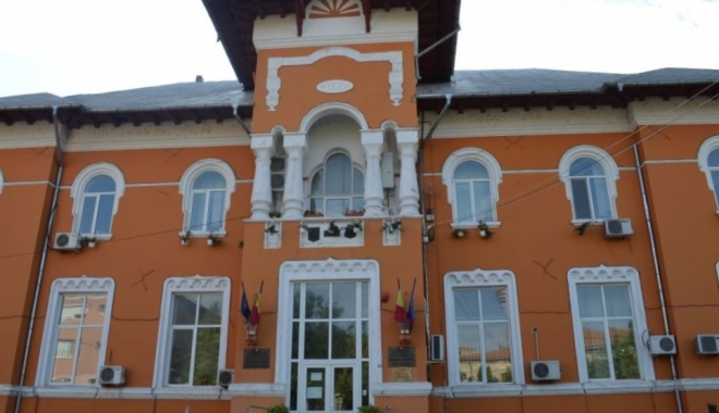 Primăria Medgidia vrea să preia în subordine Muzeul de Artă 