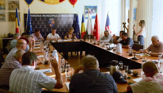 Consilierii din Medgidia, reuniți în ședință. Ce proiecte au fost votate - medgidia1-1569963724.jpg