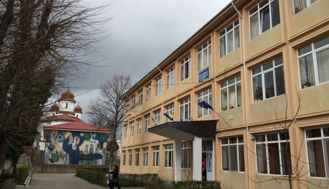 Administrația din Medgidia dă startul celei de-a doua acțiuni de dezinfecție - medgidia44-1585592121.jpg