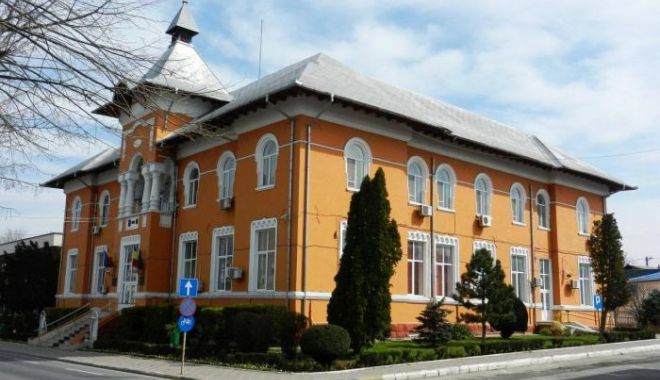 Taxele și impozitele locale pentru anul 2023 în Medgidia, prezentate în dezbatere publică - medgidiaprimarie-1670596477.jpg