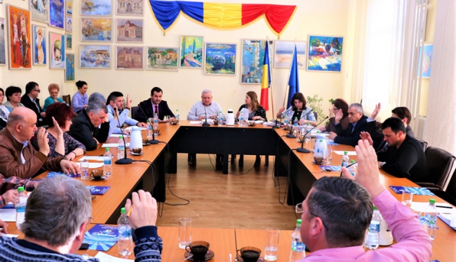 Două proiecte de hotărâri, aprobate în ședința extraordinară de la Medgidia - medgidiasedintacl-1510331766.jpg