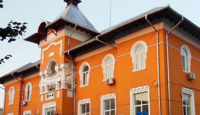 Primăria Medgidia distribuie tichete sociale pentru sărbătorile pascale - medgidiatichetesociale-1586271565.jpg