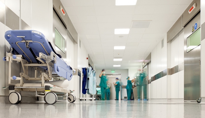 ALERTĂ DE MENINGITĂ. 18 persoane, internate la Spitalul de Boli Infecțioase - medhallway104336624-1497773577.jpg