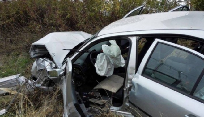 POLIȚIST GĂSIT MORT PE MARGINEA DRUMULUI, la câteva ore după ce a făcut ACCIDENT - media14769501904299200089392700-1476958328.jpg