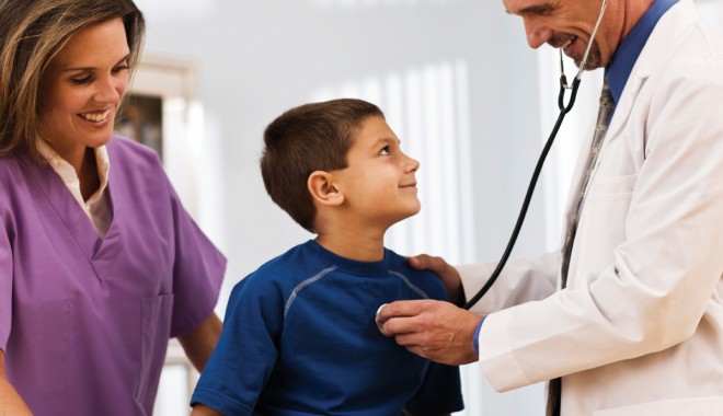 Ce se mai găsește de muncă în străinătate - medic-1364530988.jpg