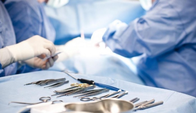 Premieră medicală pentru o pacientă de 5 ani - medic-1472112402.jpg