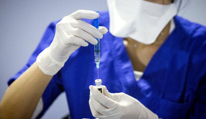 Un medic nigerian, care s-a angajat în Irlanda cu o diplomă obținută în România, acuzat că nu știe să pună o branulă - medic-1634128870.jpg