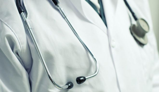 Un medic și-ar fi otrăvit iubita și pe părinții acesteia, în timpul unei vacanțe în Bulgaria - medic-1643635955.jpg