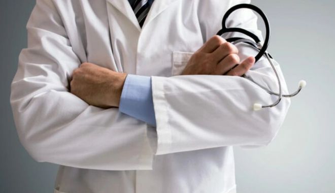 Caz incredibil! Medic arestat preventiv pentru că a lipsit de la serviciu - medic-1697732317.jpg