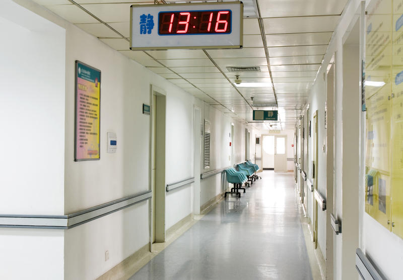 Medic în vârstă de 59 de ani găsit mort de colegii de spital - medic-gasit-mort-spital-1712943840.jpg