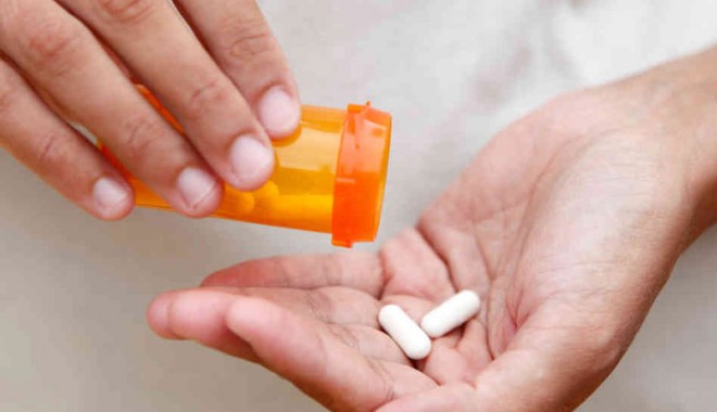 Tratamentele pentru boli psihice și neurologice, discutate de CJAS - medicamentecjas-1361282802.jpg