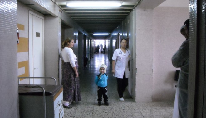 Medicii constănțeni nu mai primesc al 13-lea salariu - mediciconstanteni-1386262860.jpg