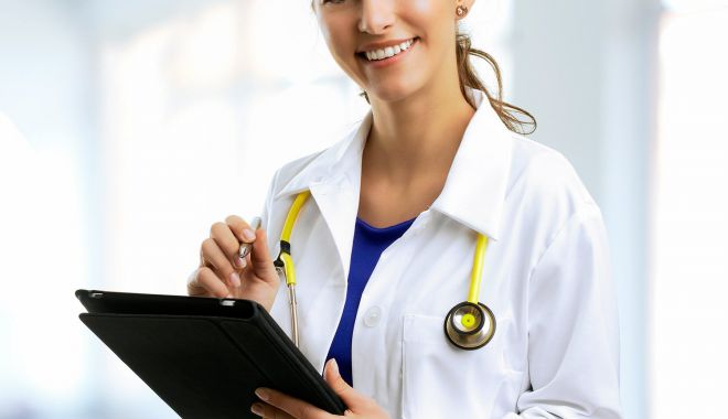 Medicii se întâlnesc în cadrul Școlii de Vară a Tinerilor Nefrologi - medicii3-1559758340.jpg
