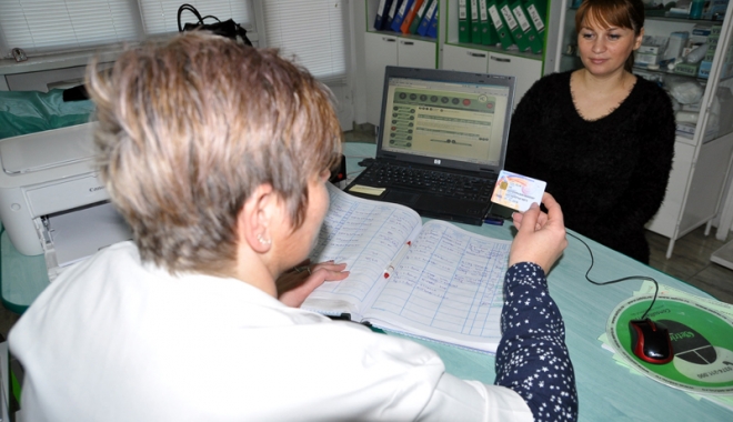 Salariile medicilor ar putea scădea cu 60%. Cei mai afectați vor fi doctorii din spitalele publice și asistentele - mediciiconstanteni1430756848-1460449890.jpg