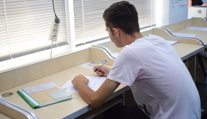 Admitere 2020. De ce au lipsit, în masă, de la examen, candidații de la Medicină Dentară - medicina-1596035633.jpg
