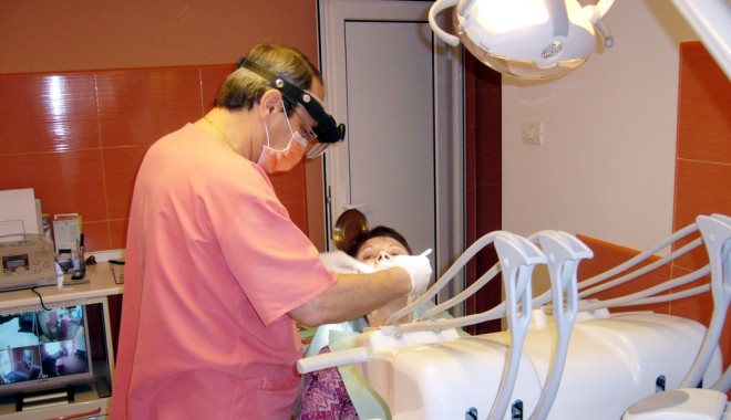 Legătura dintre proteza dentară și gustul alimentelor - mediclegaturaproteza-1396361239.jpg