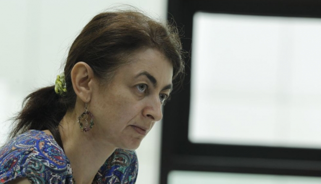 BOLNAV MÂNCAT DE VIERMI, de VIU. Medicul Camelia Roiu, insultată și amenințată - mediculcameliaroiu-1469789023.jpg