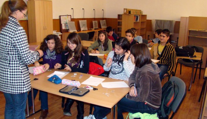 Meditații gratuite pentru elevii de clasa  a VIII-a - meditatiigratuite-1399915350.jpg