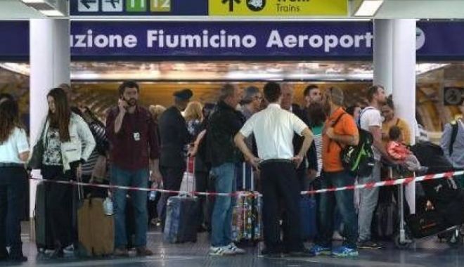 Aproape 1.000 de zboruri anulate în Italia din cauza grevelor din transportul aerian
