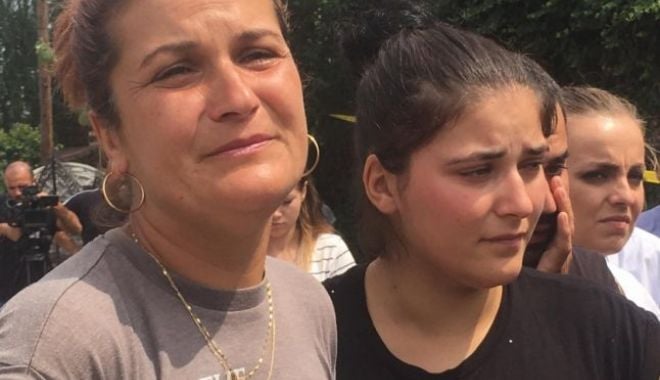 Familia Luizei Melencu, protest în fața sediului DIICOT - melencu-1575389880.jpg