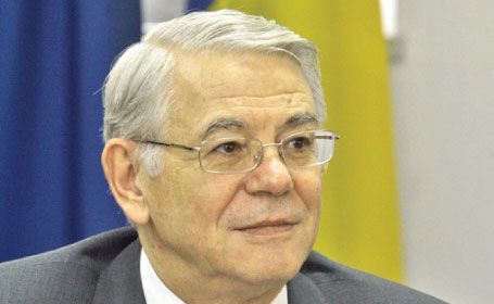 Teodor Meleșcanu, nominalizat de Băsescu pentru șefia SIE - melescanu-1330358628.jpg