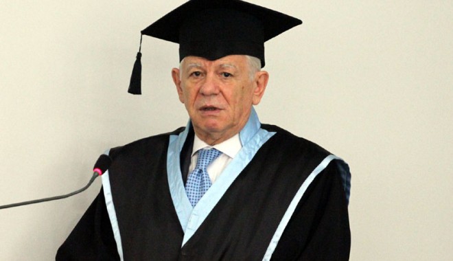 Un nou membru de onoare  în galeria Doctor Honoris Causa - melescanu-1399657357.jpg