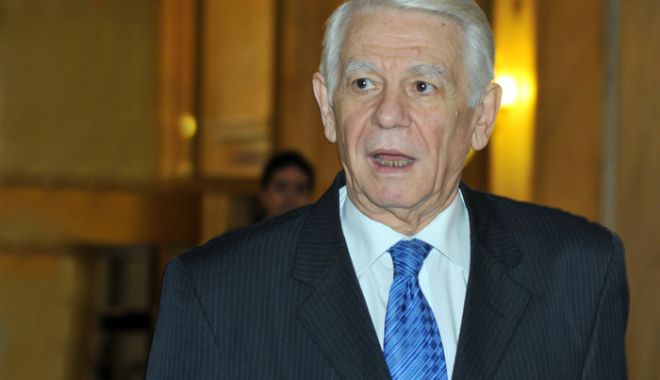 Meleșcanu, tras la răspundere după ce și-a numit fiul vitreg consul - melescanu1-1536821474.jpg