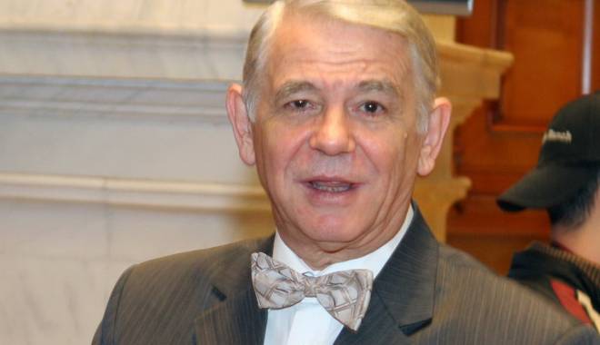 Meleșcanu, primele declarații de presă după dezastrul din diaspora - UPDATE - melescanupapiontrabuc02vtvtlat-1416298379.jpg