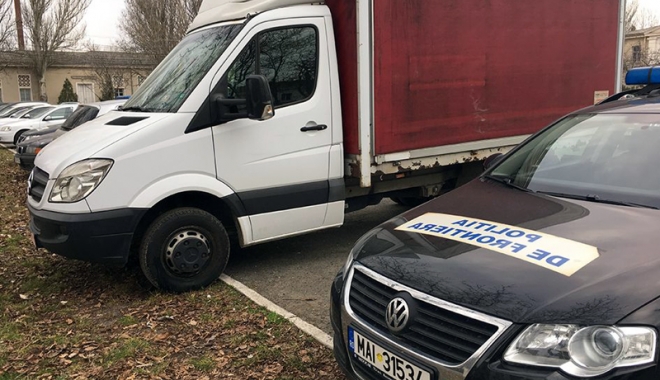 Mercedes furat din Italia, confiscat de polițiștii constănțeni - mercedes-1481566089.jpg