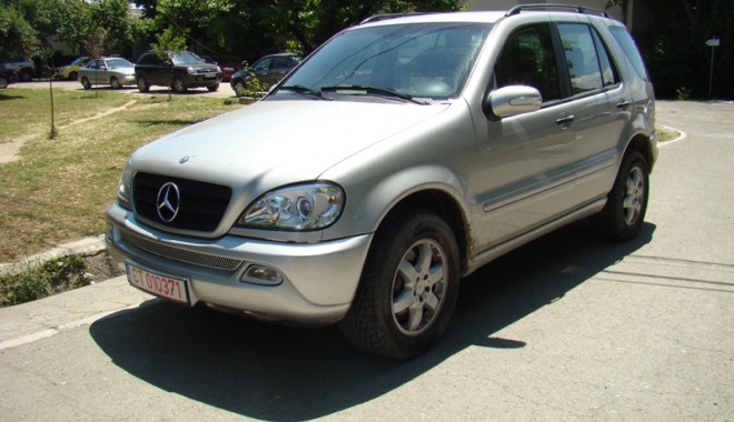 Mercedes furat din Italia, găsit la Constanța - mercedesfurat1-1308681571.jpg
