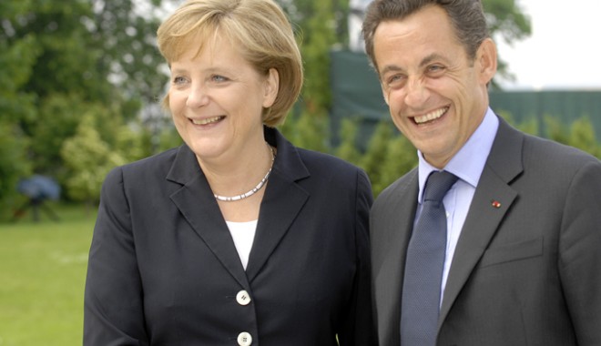 Poziție comună franco-germană pentru salvarea Greciei - merkelsarkozy-1311258133.jpg