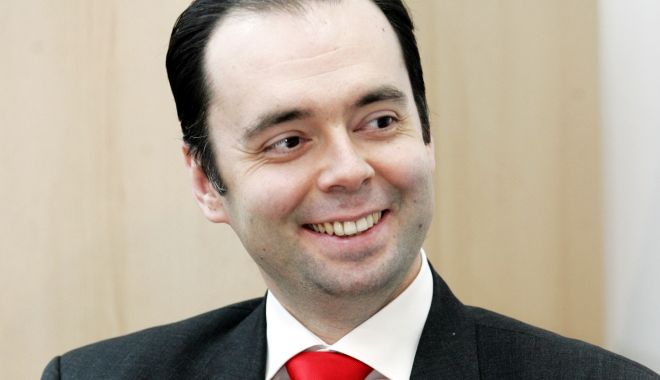 Mesaj către oamenii de afaceri străini: Cheltuiți-vă banii în România! - mesajcatreoameniideafaceristrain-1560513219.jpg