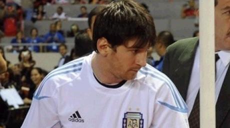 Argentina solicită FIFA amânarea amicalului cu România - messi-1311582616.jpg
