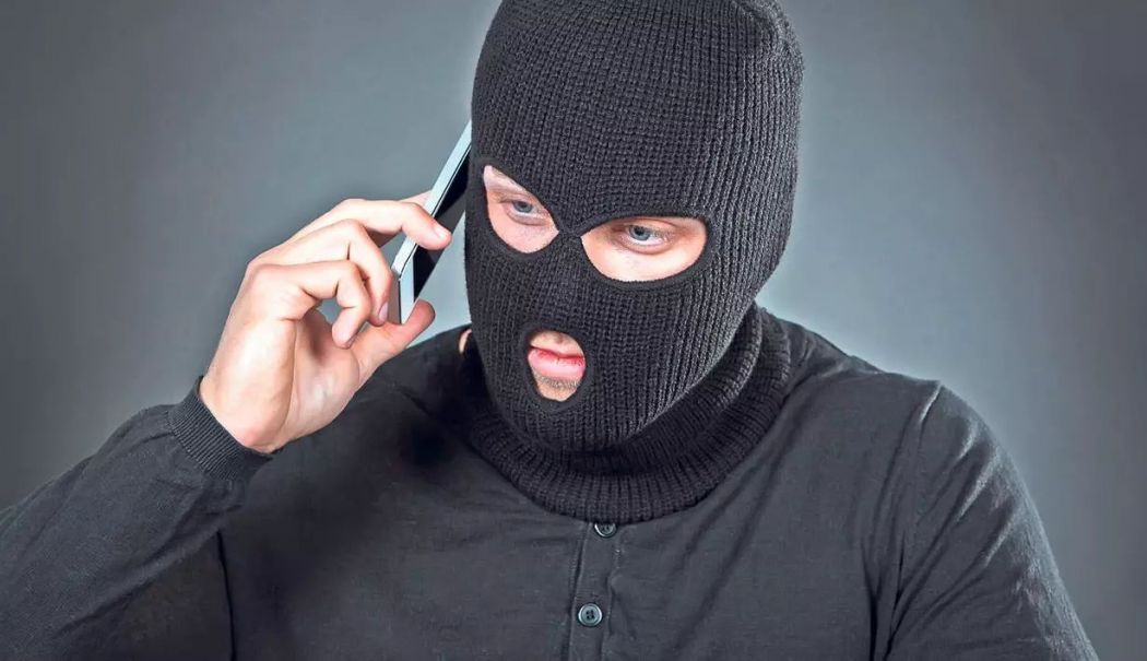 Şase persoane trimise în judecată după ce ar fi înşelat oameni prin metoda 'Accidentul' - metoda-accidentul-1725027773.jpg