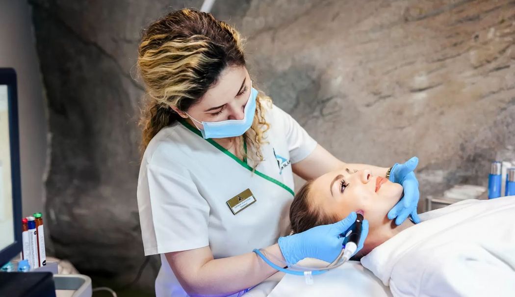 Mezoterapia estompează ridurile, liniile fine și combate laxitatea pielii - mezoterapie-1732800487.jpg