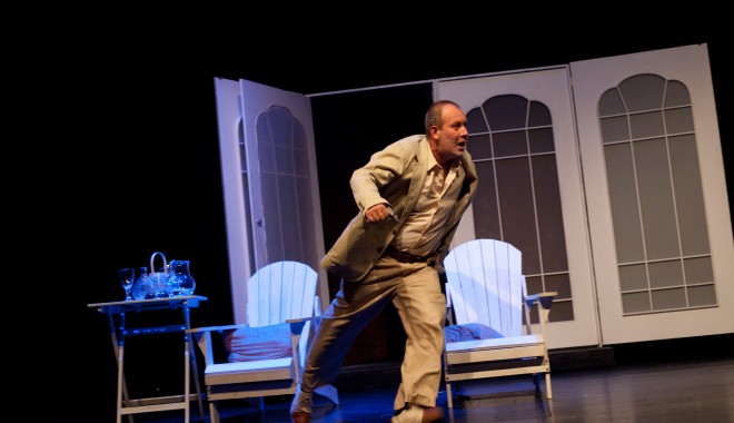 Florin Busuioc revine după 11 ani pe scena teatrului - mg1963resize-1319107187.jpg