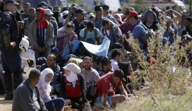 Acord Ungaria-Croația în privința migranților - mgrn91463200-1442644413.jpg