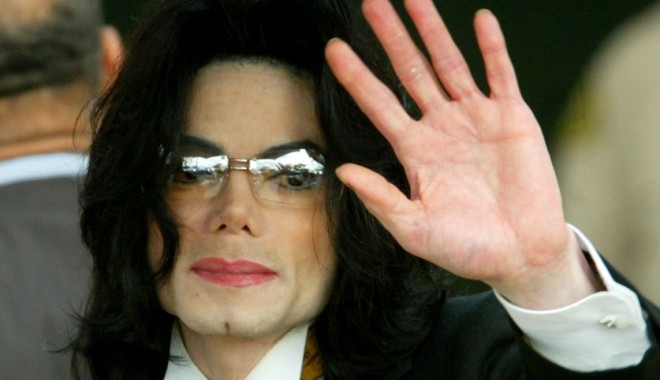 AMINTIRI DE COȘMAR despre Michael Jackson: Află dezvăluirile unei foste servitoare - mi-1367153002.jpg
