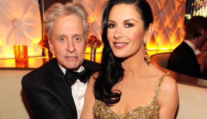Catherine Zeta-Jones și Michael Douglas și-au VÂNDUT CASA - michaelsicatherine-1416831820.jpg