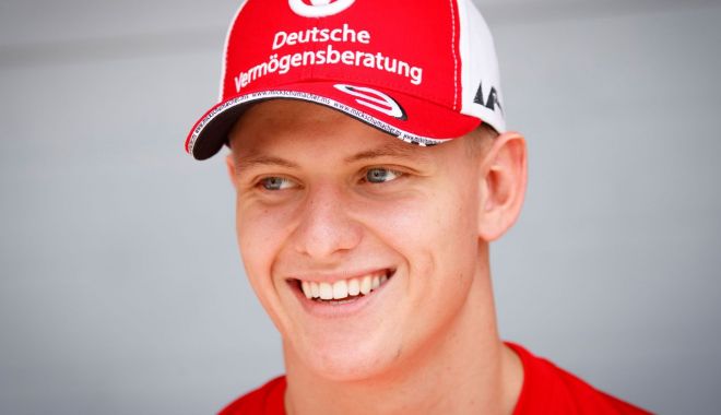 Mick Schumacher va pilota monopostul cu care tatăl său a câștigat titlul mondial în 2004 - mickschumacher-1561911858.jpg
