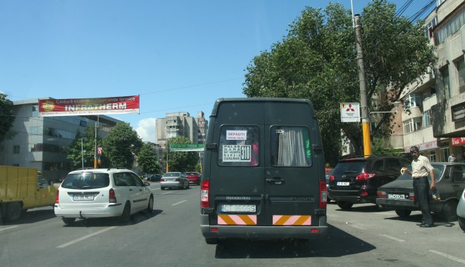 Protecție mai mare pentru pasagerii autobuzelor și microbuzelor - microbuz-1372322247.jpg