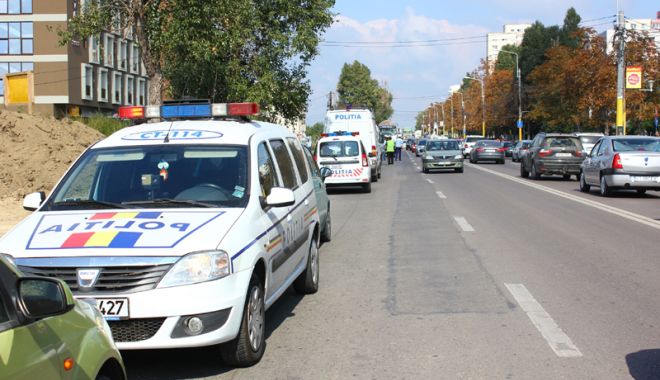 Autovehiculele de transport persoane, controlate de oamenii legii - microbuzcontrol1421949838-1552303115.jpg