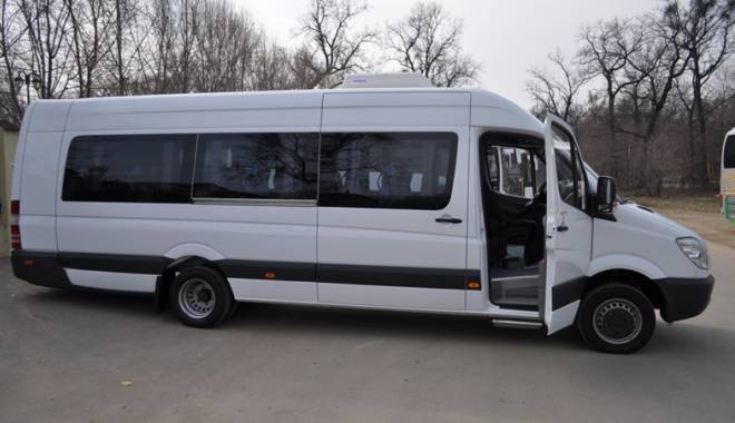Microbuz Mercedes furat din Italia, descoperit în Constanța - microbuzmercedes-1416329403.jpg